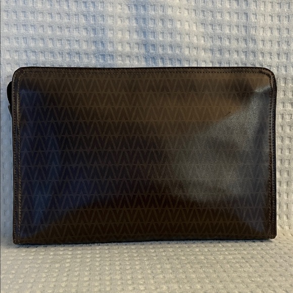 Mario Valentino V-Logo Clutch - Picture 4 of 12